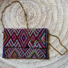 Load image into Gallery viewer, Kilim clutch
