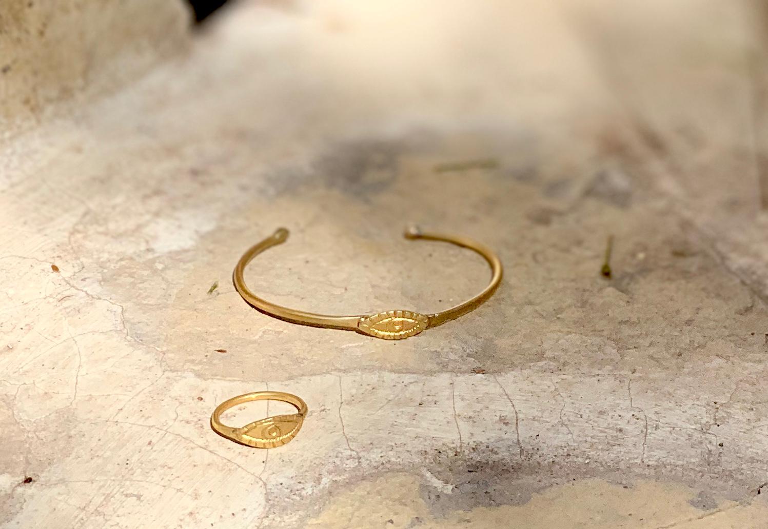 Anillo Eyes